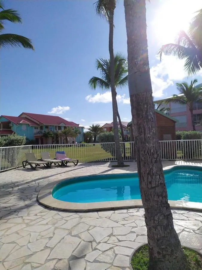 Apartment Appartement Sur La Plage, Avec Vue Panoramique Sur Le Lagon - Yacayou Saint-Francois