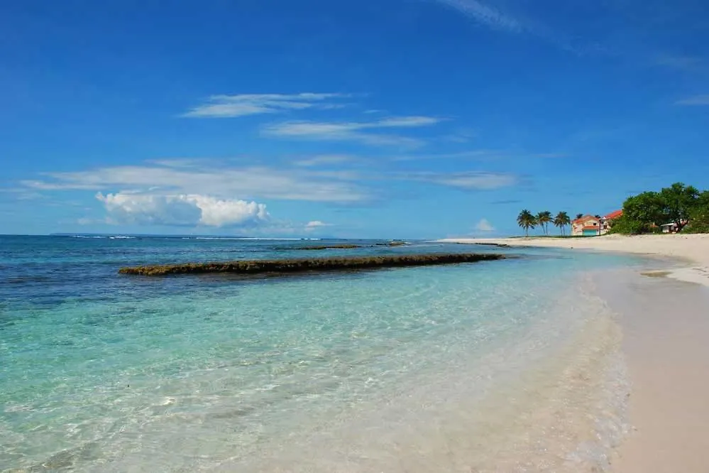 Appartement Sur La Plage, Avec Vue Panoramique Sur Le Lagon - Yacayou Saint-Francois  Apartment